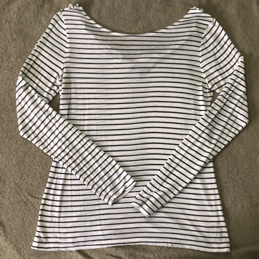 Long sleeved striped top